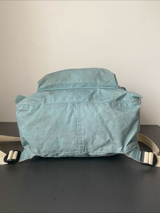 Rare Fjallraven Classic Kånken Sky Blue Backpack Laptop Pocket Everyday School